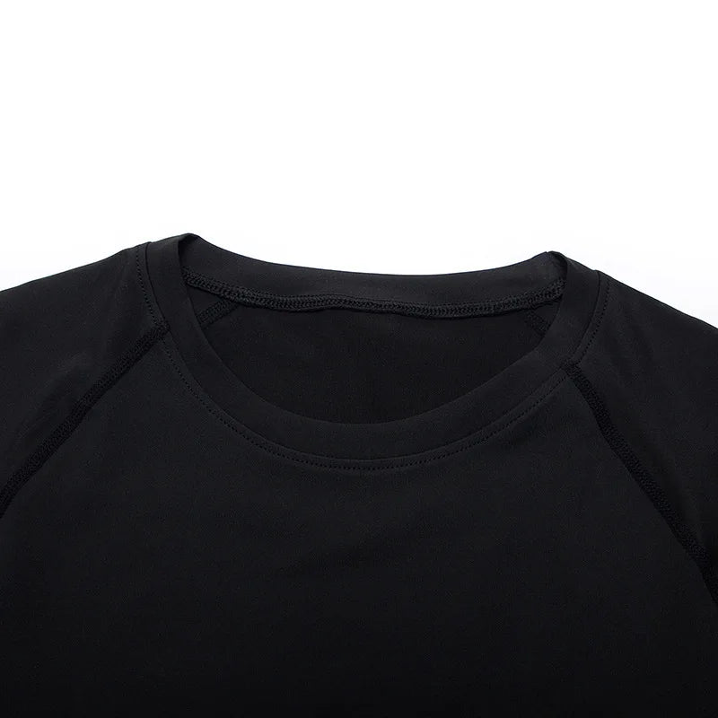 METAL LETTERING COMPRESSION SHIRT
